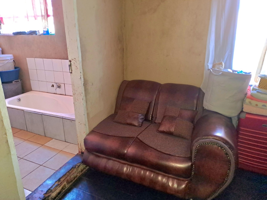 8 Bedroom Property for Sale in Yeoville Gauteng