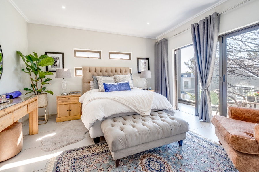 3 Bedroom Property for Sale in Bryanston Gauteng