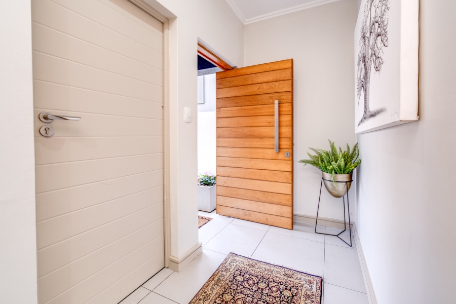 3 Bedroom Property for Sale in Bryanston Gauteng
