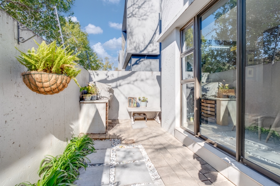 3 Bedroom Property for Sale in Bryanston Gauteng