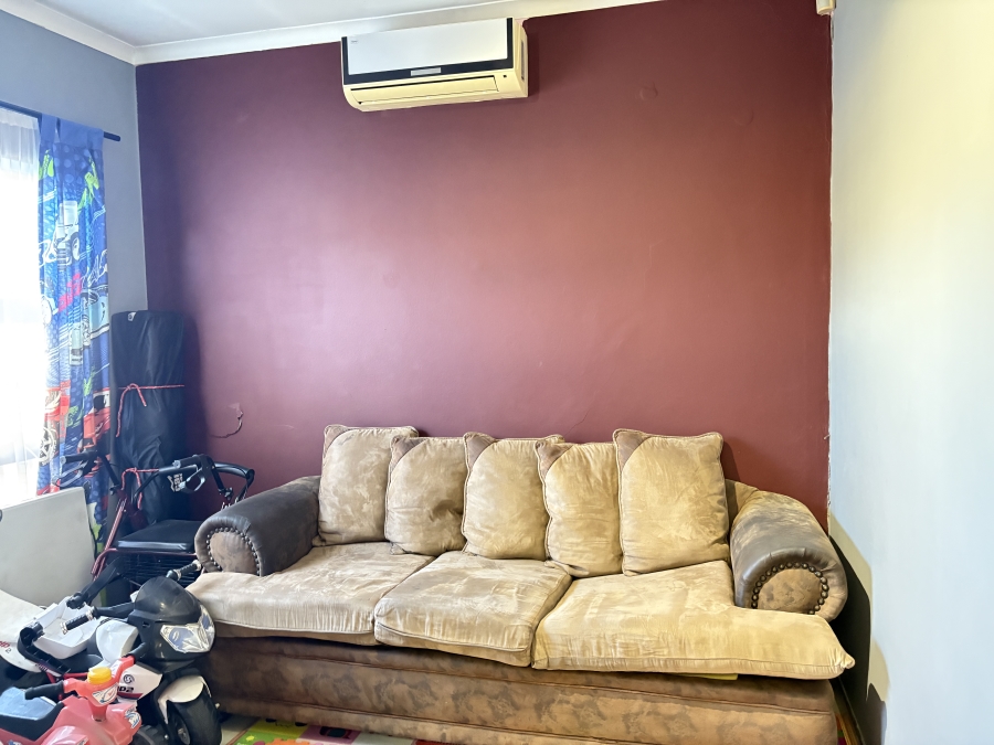4 Bedroom Property for Sale in Roodepoort West Gauteng
