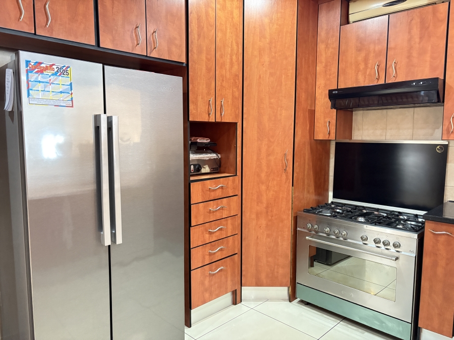 4 Bedroom Property for Sale in Roodepoort West Gauteng