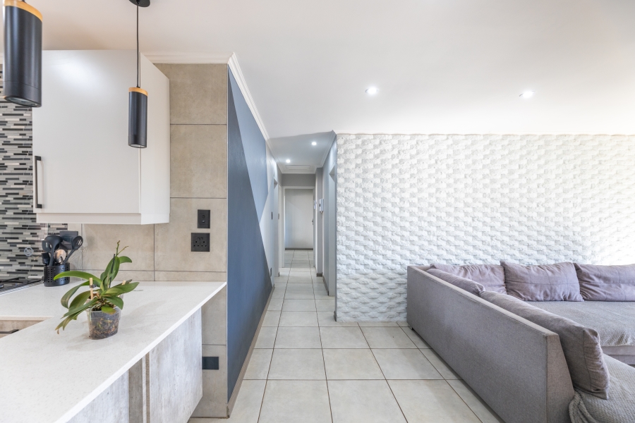 3 Bedroom Property for Sale in Lonehill Gauteng