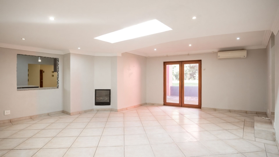 3 Bedroom Property for Sale in Sinoville Gauteng
