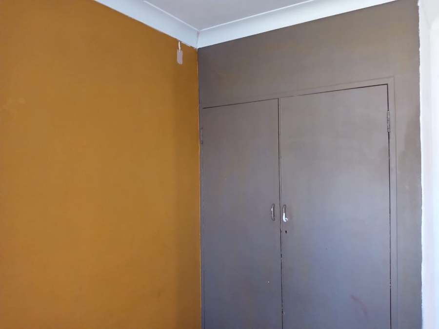 4 Bedroom Property for Sale in Witpoortjie Gauteng