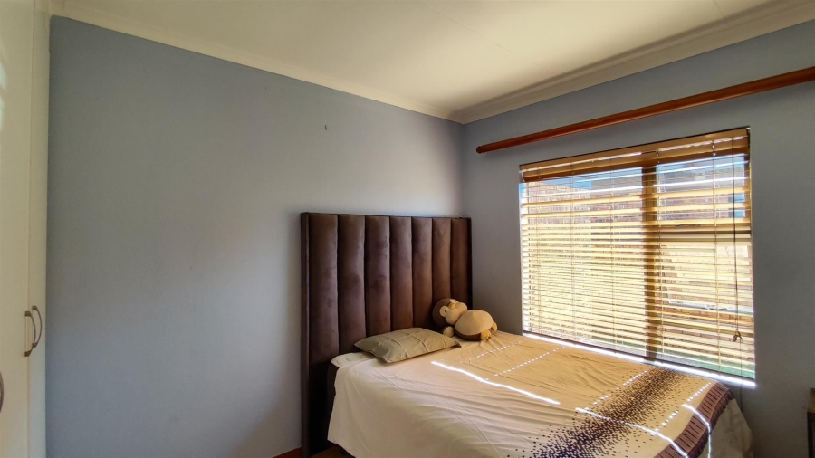 3 Bedroom Property for Sale in Albertsdal Gauteng