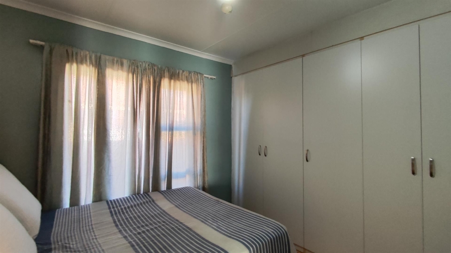 3 Bedroom Property for Sale in Albertsdal Gauteng