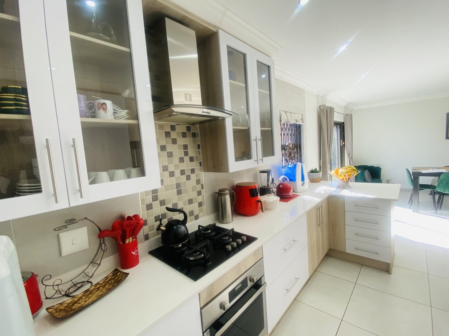 3 Bedroom Property for Sale in New Redruth Gauteng