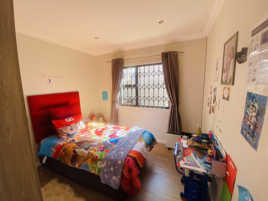 3 Bedroom Property for Sale in New Redruth Gauteng