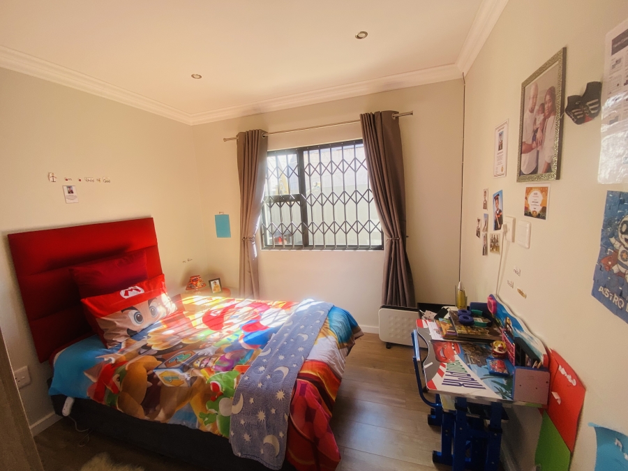 3 Bedroom Property for Sale in New Redruth Gauteng