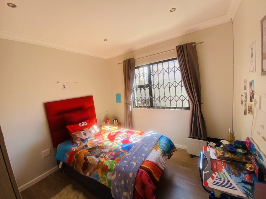 3 Bedroom Property for Sale in New Redruth Gauteng