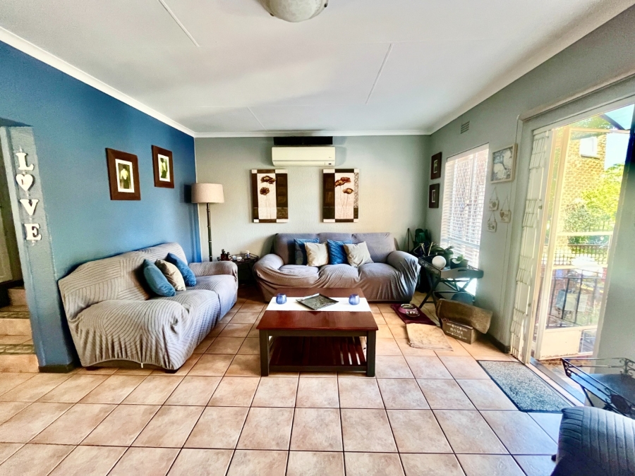 3 Bedroom Property for Sale in Brackenhurst Gauteng