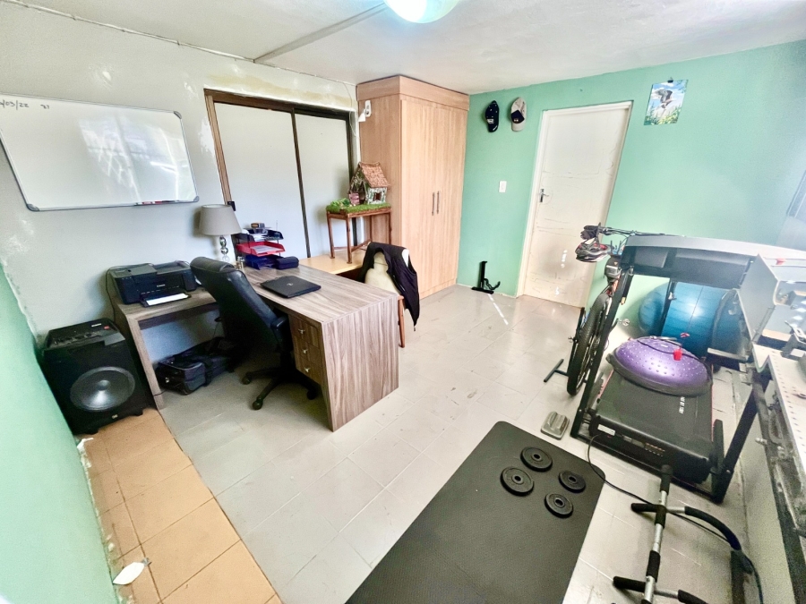 3 Bedroom Property for Sale in Brackenhurst Gauteng