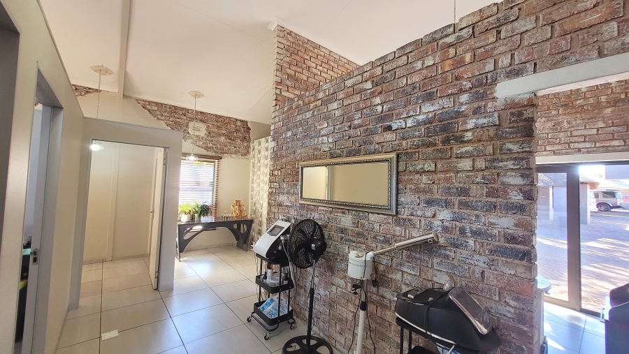 To Let 0 Bedroom Property for Rent in Brackenhurst Gauteng