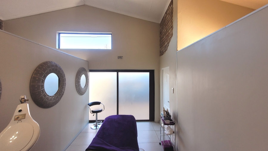 To Let 0 Bedroom Property for Rent in Brackenhurst Gauteng