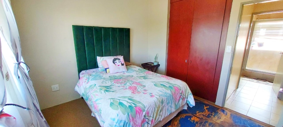 1 Bedroom Property for Sale in Carlswald Gauteng