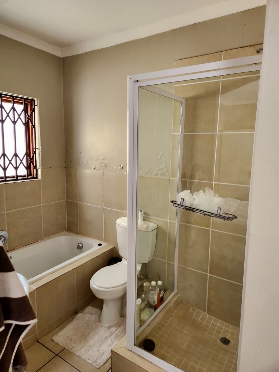 3 Bedroom Property for Sale in Theresa Park Gauteng