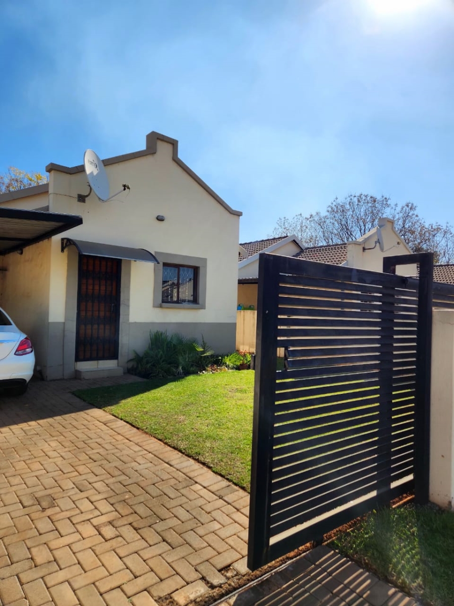3 Bedroom Property for Sale in Theresa Park Gauteng