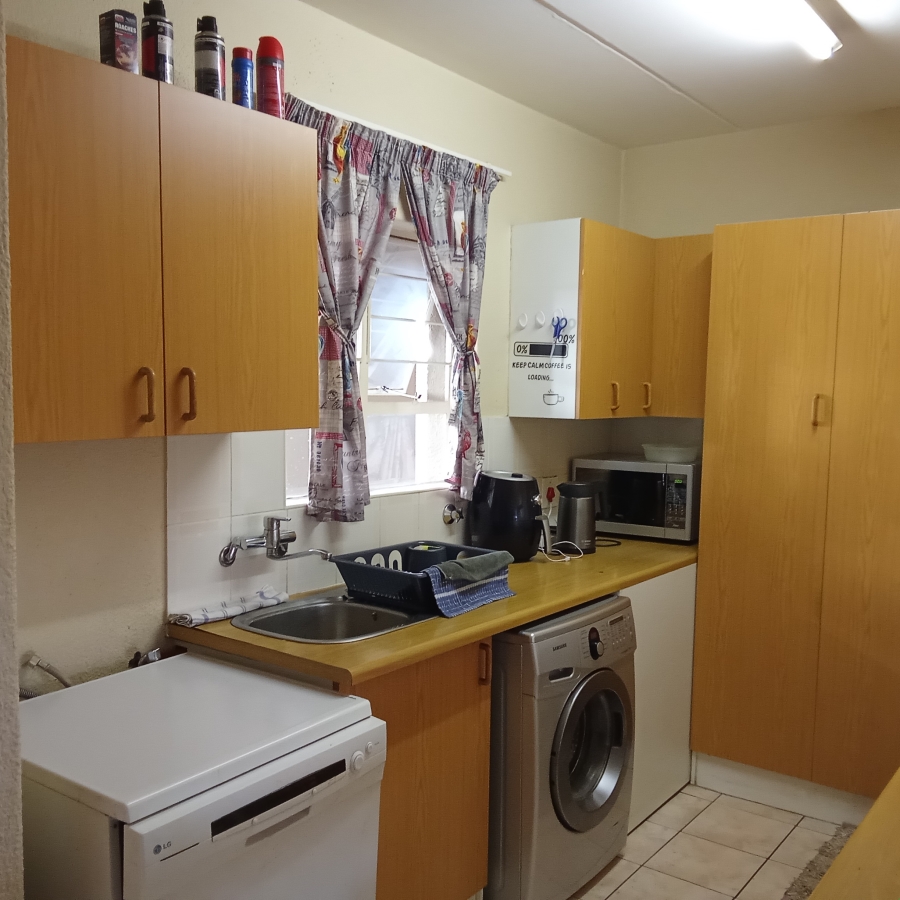 3 Bedroom Property for Sale in Mindalore North Gauteng