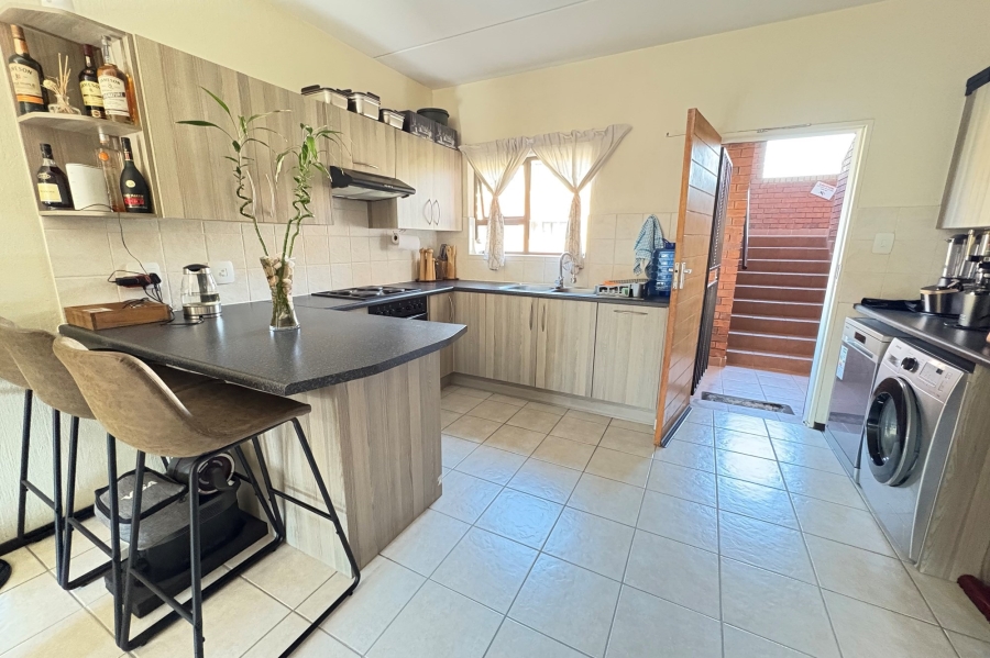 2 Bedroom Property for Sale in Randpark Ridge Gauteng