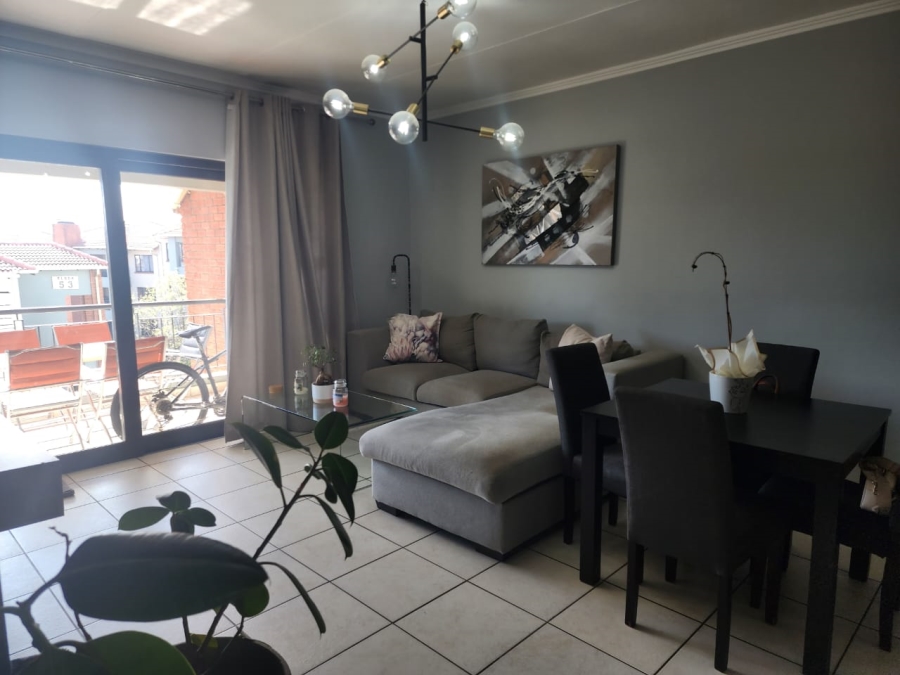 2 Bedroom Property for Sale in Greenstone Hill Gauteng