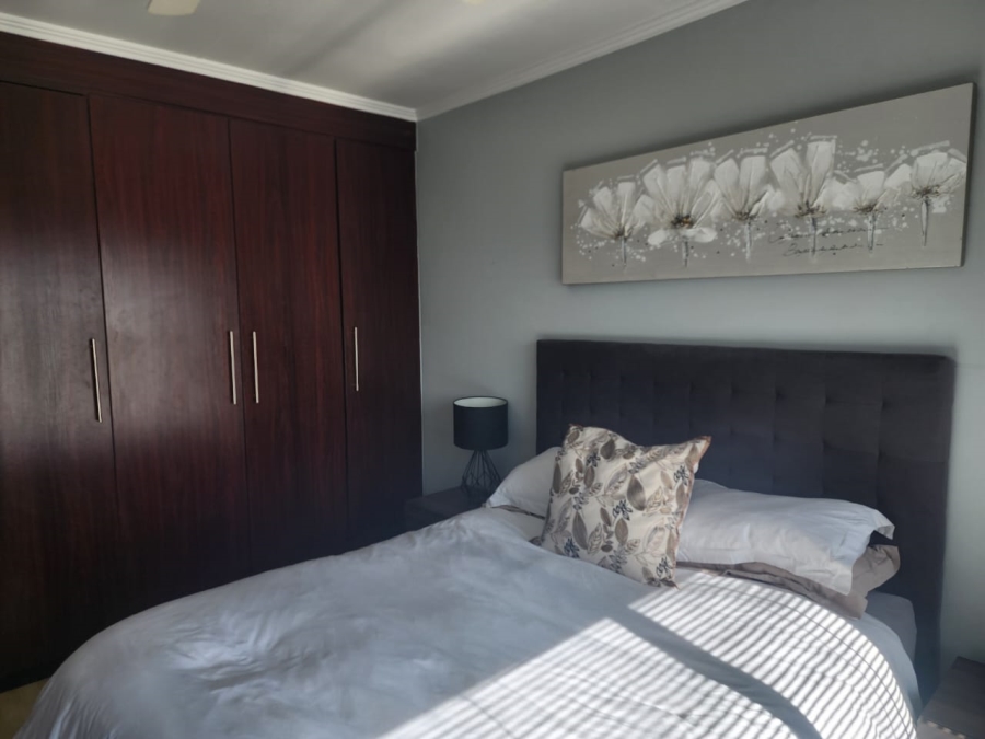 2 Bedroom Property for Sale in Greenstone Hill Gauteng