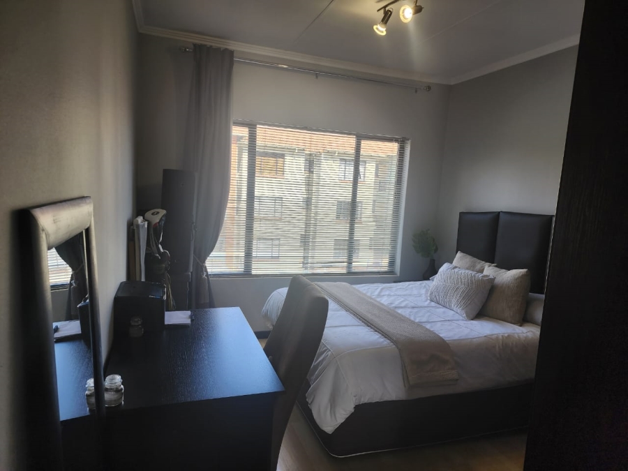 2 Bedroom Property for Sale in Greenstone Hill Gauteng