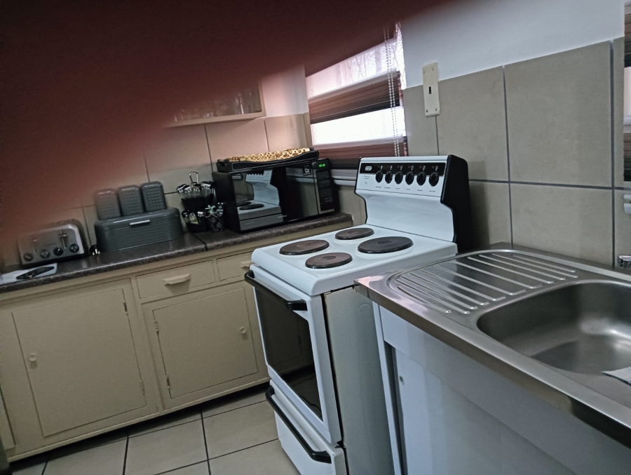 2 Bedroom Property for Sale in Vanderbijlpark CE 1 Gauteng