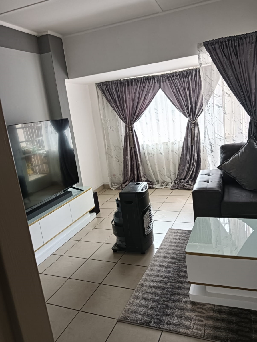 2 Bedroom Property for Sale in Vanderbijlpark CE 1 Gauteng
