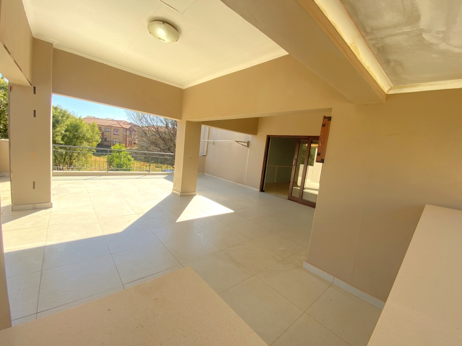 3 Bedroom Property for Sale in Sugar Bush Estate Gauteng