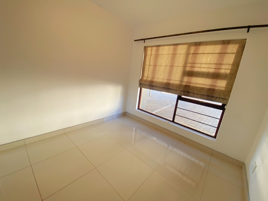3 Bedroom Property for Sale in Sugar Bush Estate Gauteng