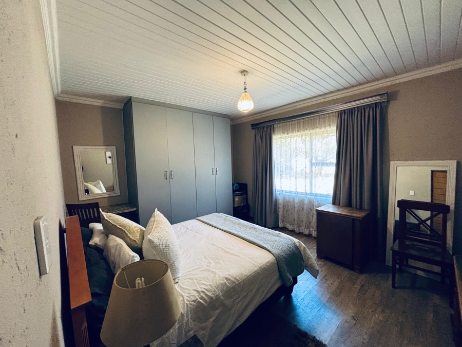 6 Bedroom Property for Sale in Wheatlands A H Gauteng