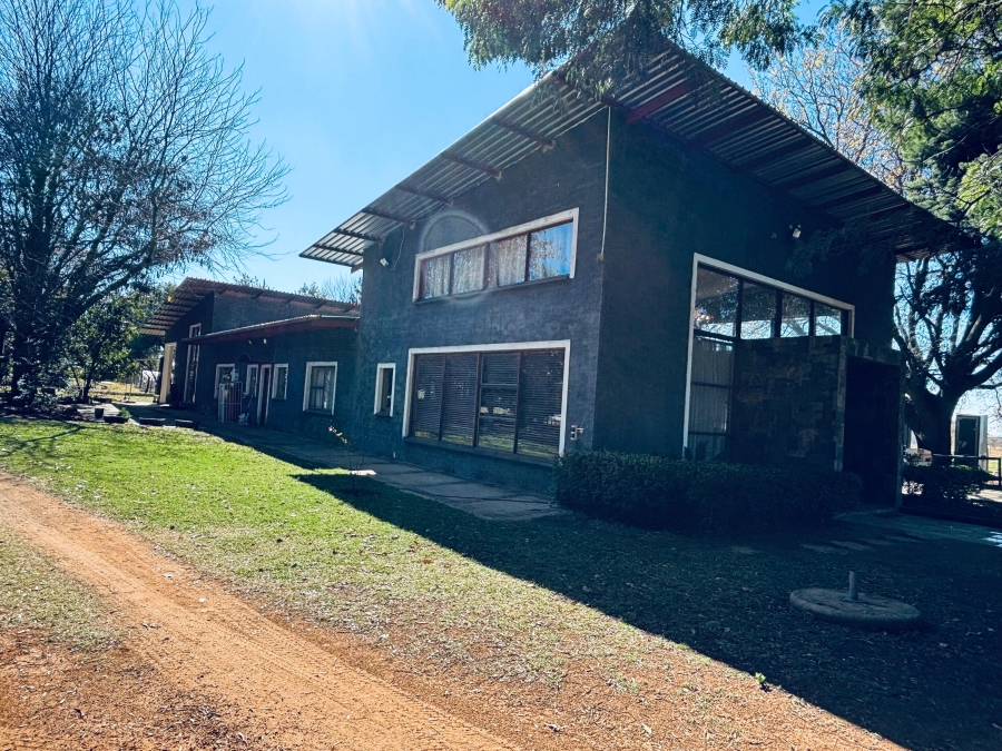 6 Bedroom Property for Sale in Wheatlands A H Gauteng
