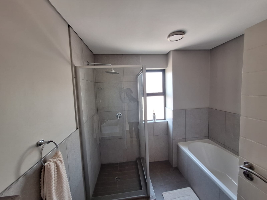 2 Bedroom Property for Sale in Montana Gauteng
