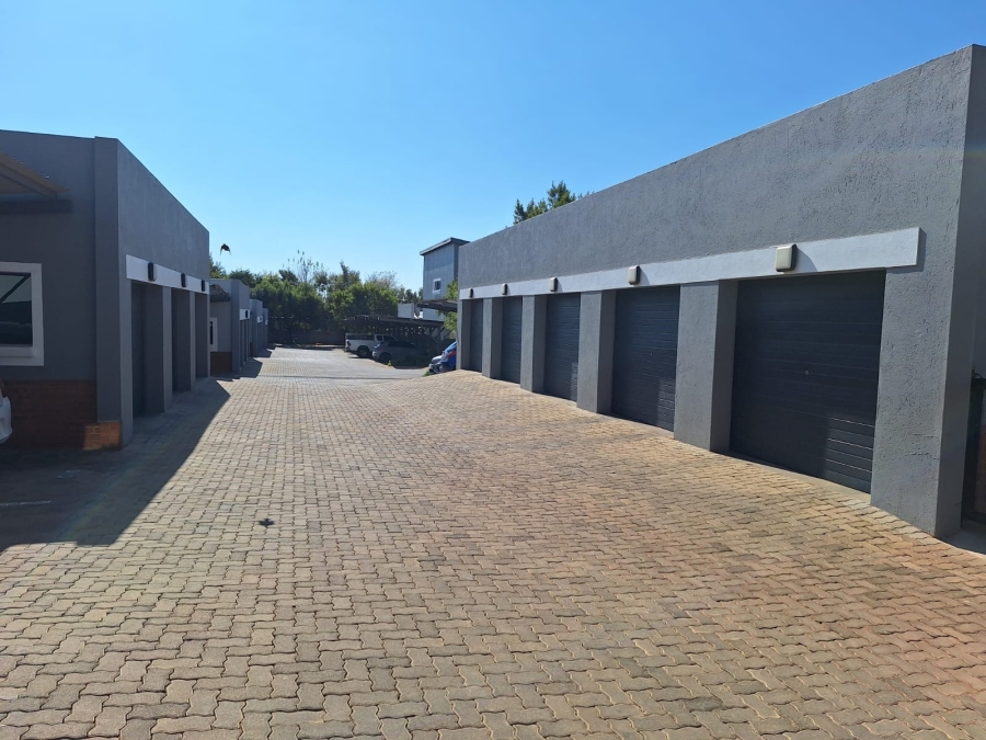2 Bedroom Property for Sale in Montana Gauteng