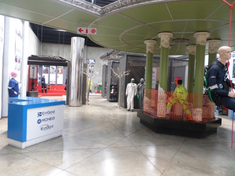 Commercial Property for Sale in Meadowdale Gauteng