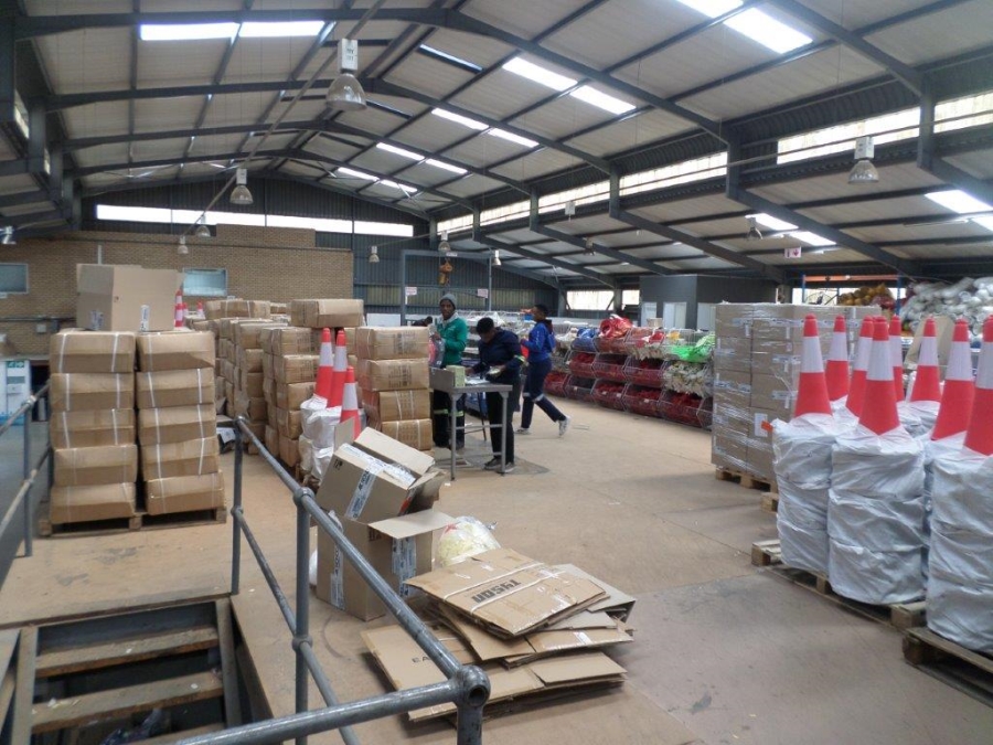 Commercial Property for Sale in Meadowdale Gauteng