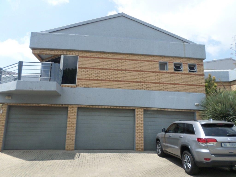 Commercial Property for Sale in Meadowdale Gauteng