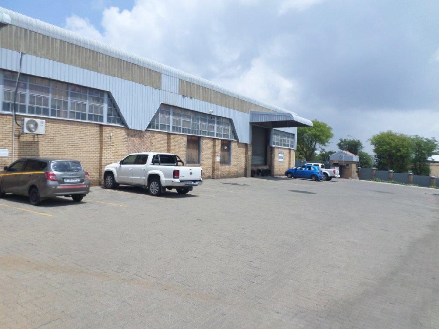 Commercial Property for Sale in Meadowdale Gauteng