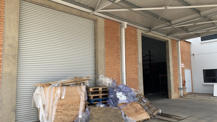 To Let commercial Property for Rent in Longlake Gauteng