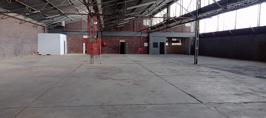 To Let commercial Property for Rent in Benrose Gauteng