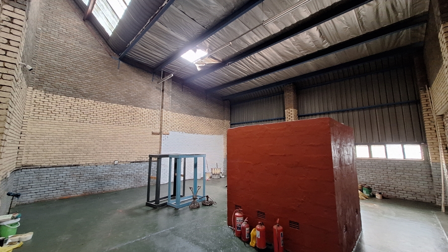 To Let commercial Property for Rent in Robertville Gauteng