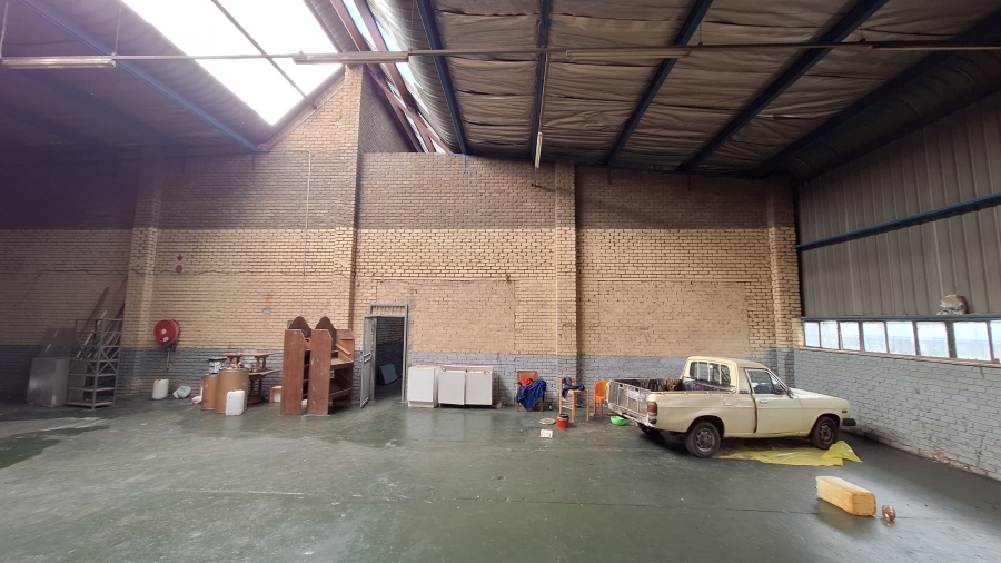 To Let commercial Property for Rent in Robertville Gauteng