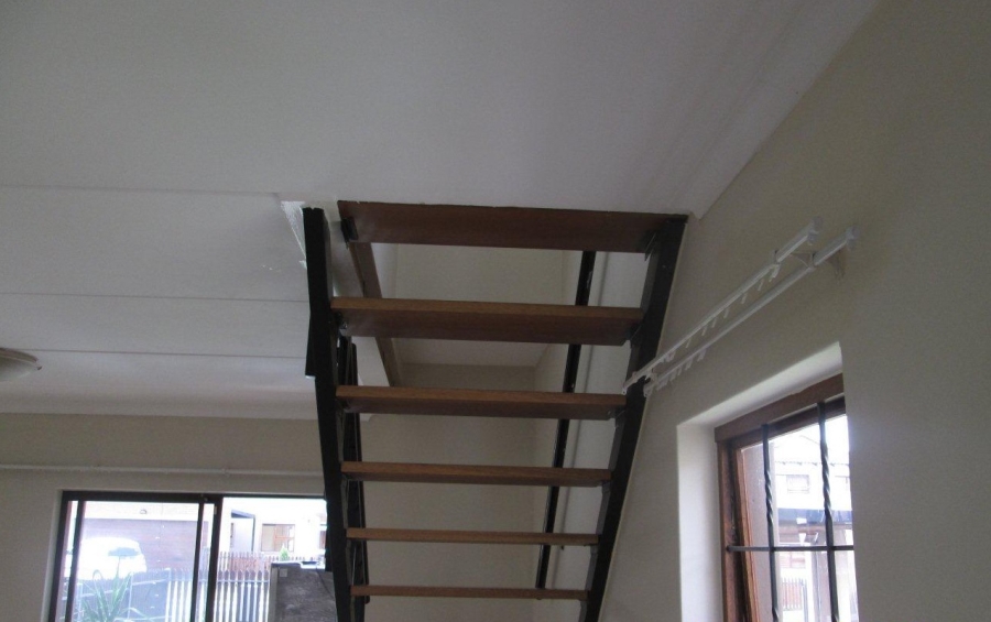 To Let 2 Bedroom Property for Rent in Albertsdal Gauteng