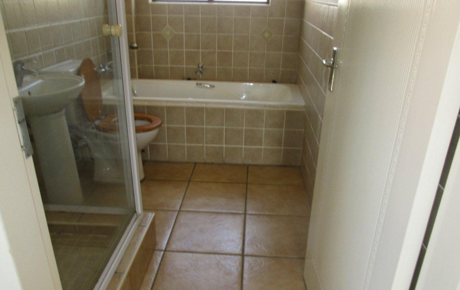 To Let 2 Bedroom Property for Rent in Albertsdal Gauteng