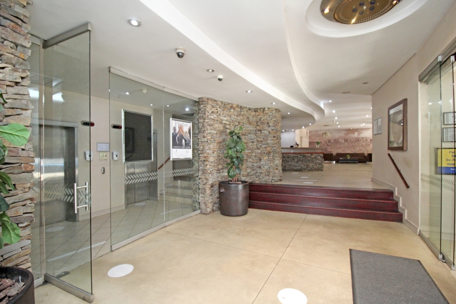 1 Bedroom Property for Sale in Marshalltown Gauteng