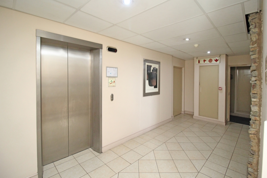 1 Bedroom Property for Sale in Marshalltown Gauteng