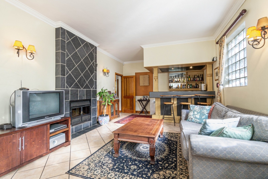5 Bedroom Property for Sale in Houghton Estate Gauteng