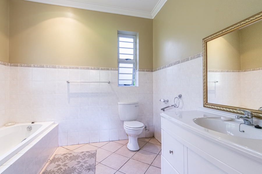 5 Bedroom Property for Sale in Houghton Estate Gauteng
