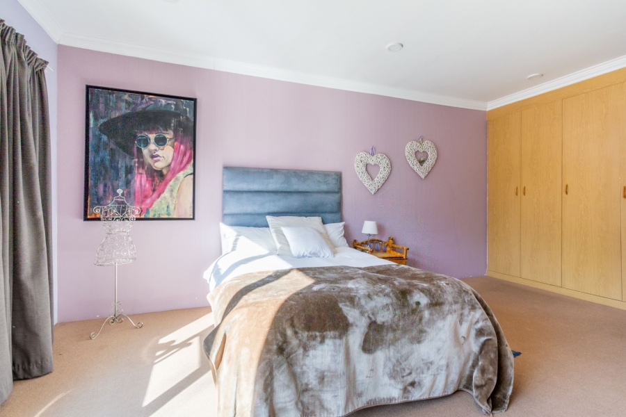 5 Bedroom Property for Sale in Houghton Estate Gauteng